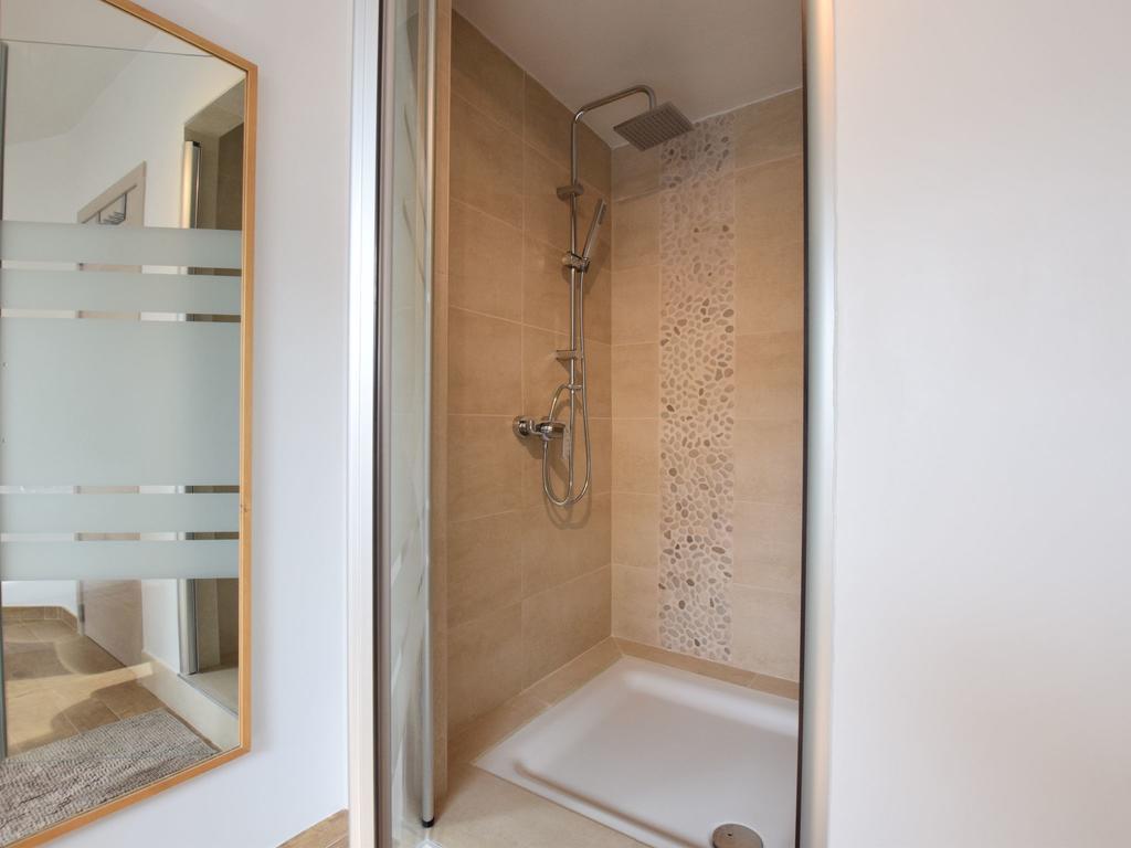 Modern Holiday Home In Bastogne With Fenced Garden 외부 사진