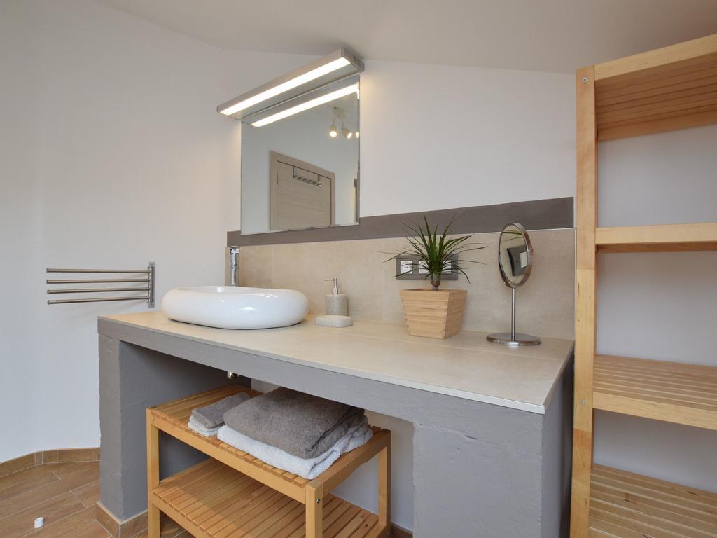 Modern Holiday Home In Bastogne With Fenced Garden 외부 사진